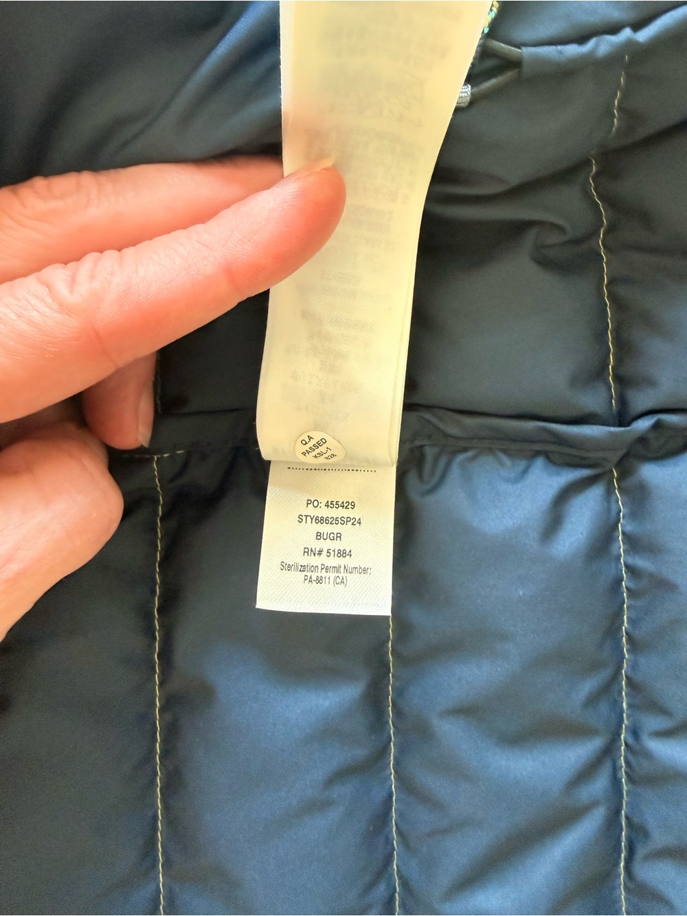 Patagonia Kids' Down Sweater™ Jacket - Picture 7 of 8